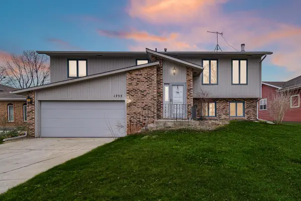 1755 Selo Drive, Schererville, IN 46375