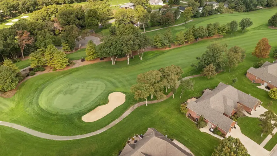 5708 Fountain View Drive, Wheatfield, IN 46392 - #2