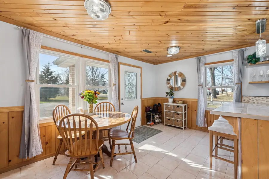 127 S 14th Street, Chesterton, IN 46304 - #3