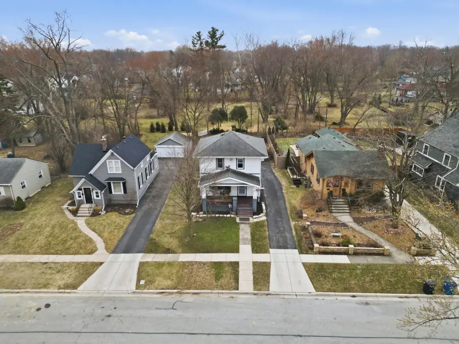 123 Elmwood Place, Crown Point, IN 46307 - #3