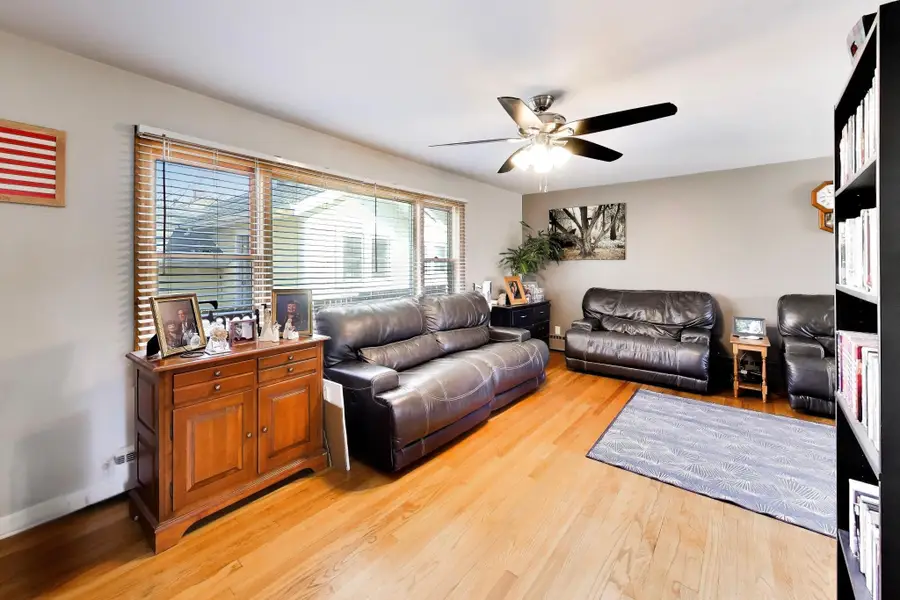 601 Madison Street, Valparaiso, IN 46385 - #2