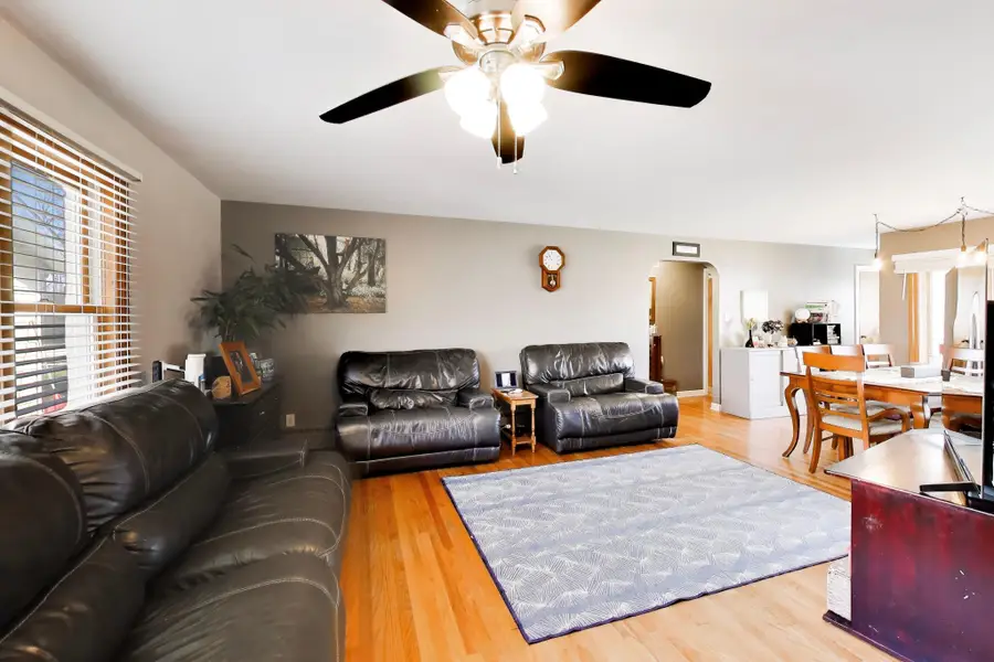 601 Madison Street, Valparaiso, IN 46385 - #3