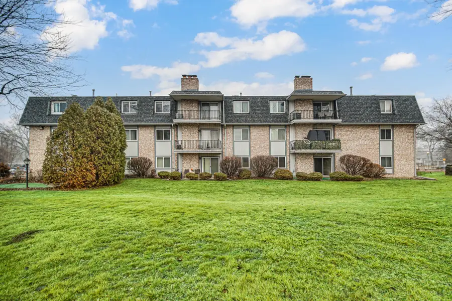 245 W Joliet Street #205, Schererville, IN 46375 - #2