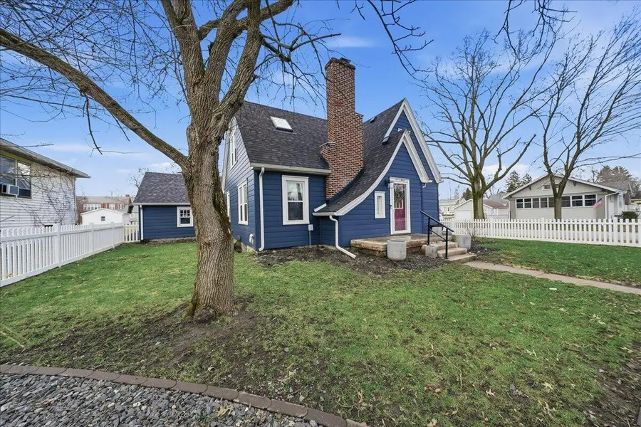 607 Oak Street, Valparaiso, IN 46383 - #3