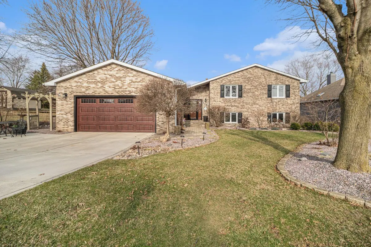 3002 Sunrise Drive, Crown Point, IN 46307 - #1