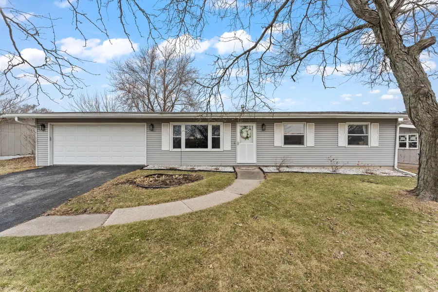 415 Sequoia Drive, Valparaiso, IN 46385 - #2