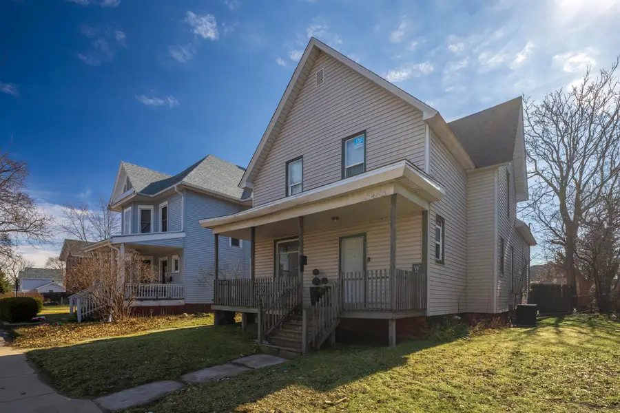 317 E 7th Street, Michigan City, IN 46360 - #3