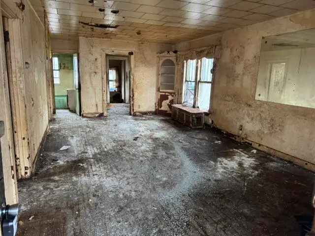 1329 Michigan Street, Hammond, IN 46320 - #2