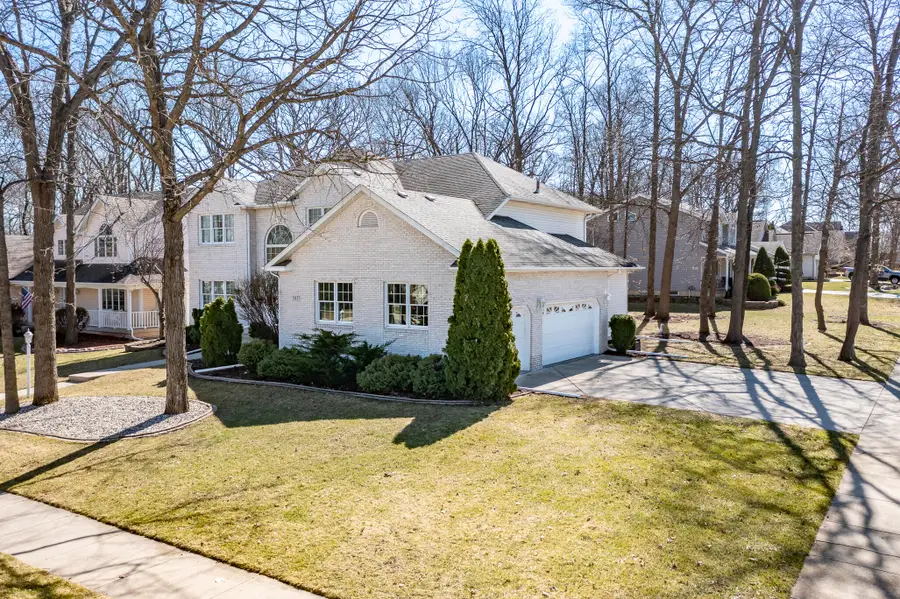 5037 E 70th Avenue, Schererville, IN 46375 - #3