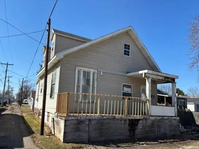 62 S Wayne Street, Peru, IN 46970 - #3