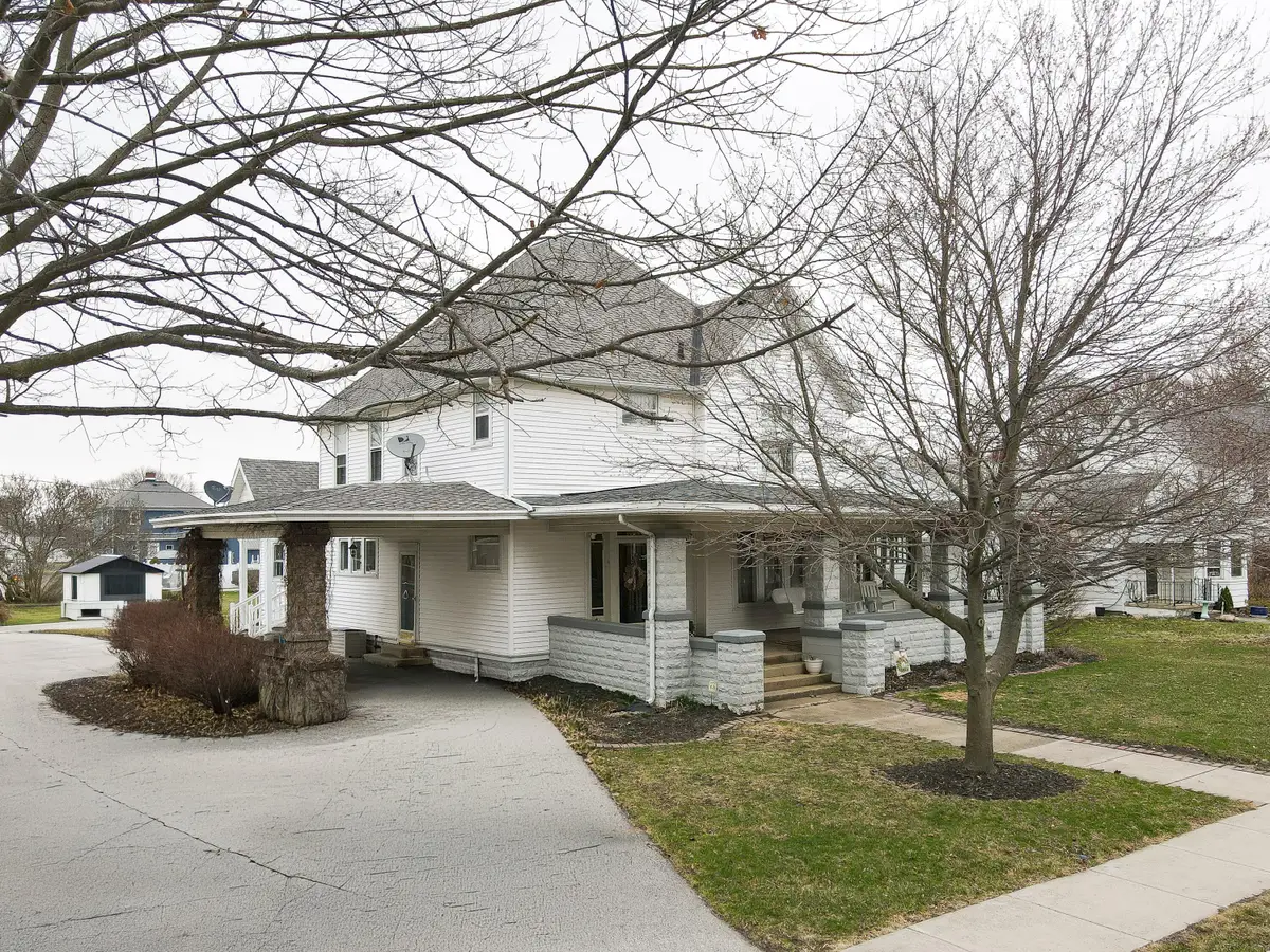 128 E Main Street, Brook, IN 47922 - #1