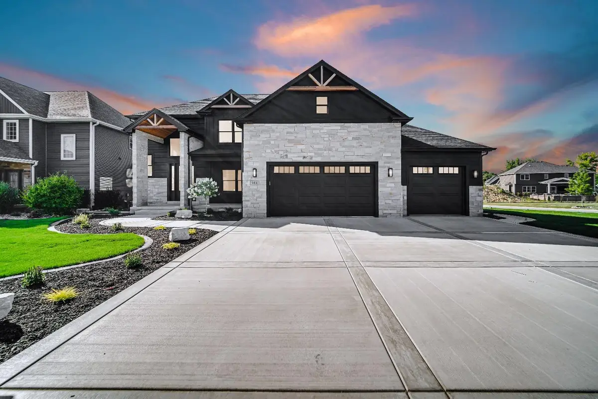 11039 Macedon Street, Winfield, IN 46307 - #1