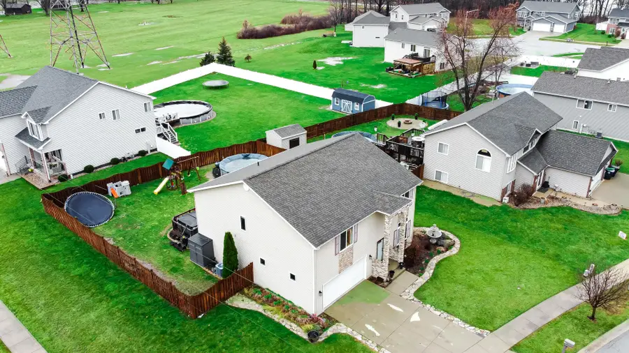 998 Ian Drive, Hobart, IN 46342 - #3