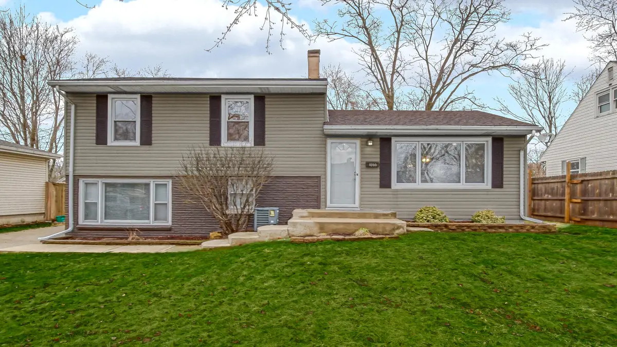 1066 W 10th Place, Hobart, IN 46342 - #1