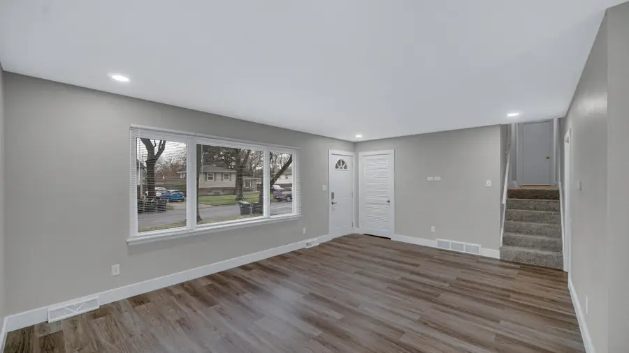 1066 W 10th Place, Hobart, IN 46342 - #2