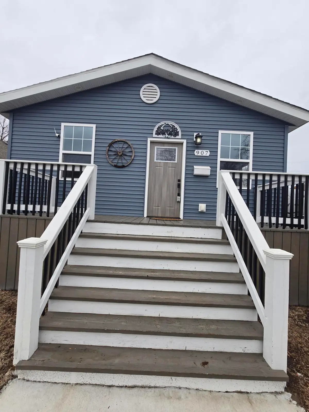 907 Carroll Street, Hammond, IN 46320 - #1