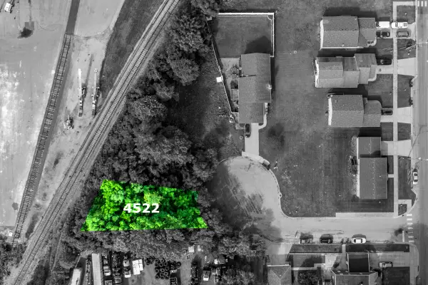 4522 Geneva Glenn Court, East Chicago, IN 46312