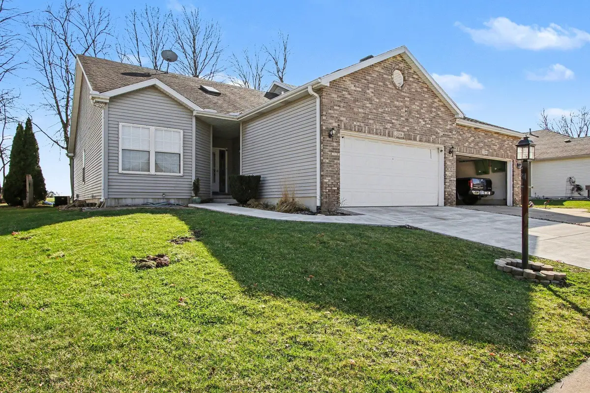 2208 Stori Lane, Valparaiso, IN 46383 - #1