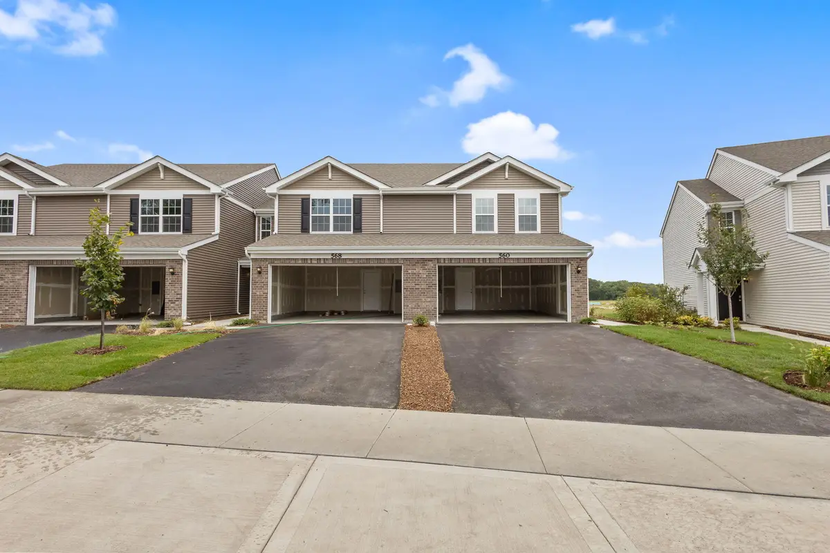 583 Cressmoor Boulevard, Hobart, IN 46342 - #1