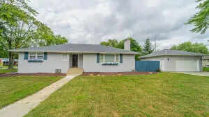 276 W 68th Place, Merrillville, IN 46410