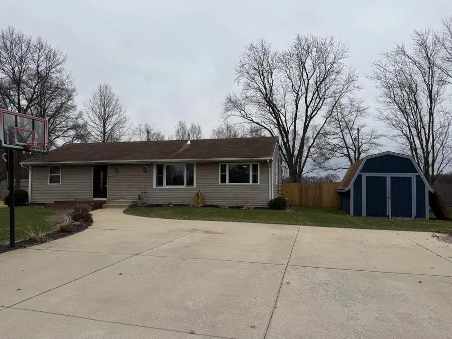 133 E Pine Street, Wheatfield, IN 46392 - #2