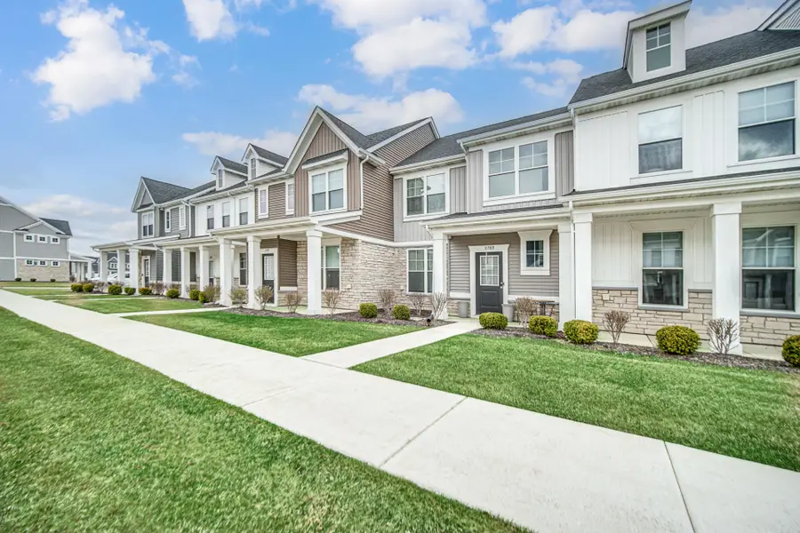 11789 Kentucky Street, Crown Point, IN 46307 - #2