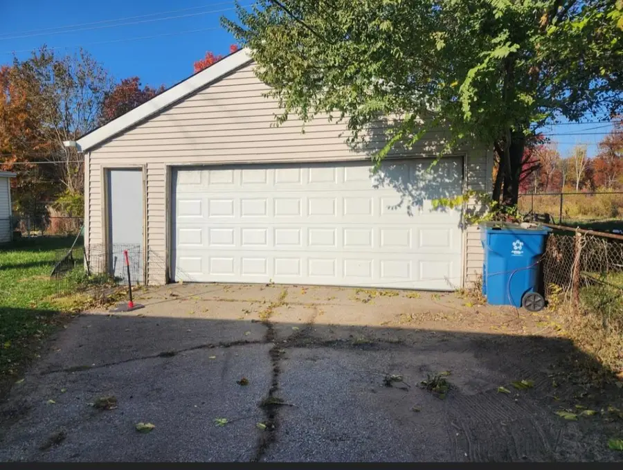 3241 163rd Street, Hammond, IN 46323 - #2