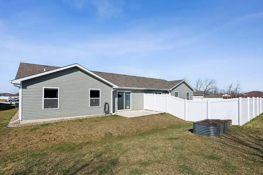 8449 Madison Street, Merrillville, IN 46410 - #2