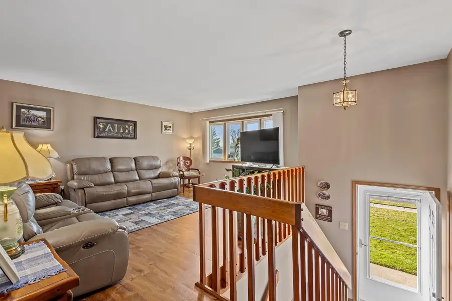 5680 Kingman Avenue, Portage, IN 46368 - #3