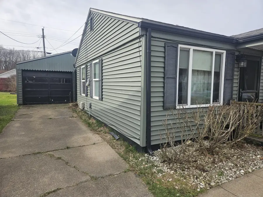 1638 Stone Lake Drive, La Porte, IN 46350 - #2