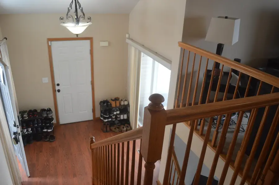 7208 Bracken Pkwy, Hobart, IN 46342 - #3