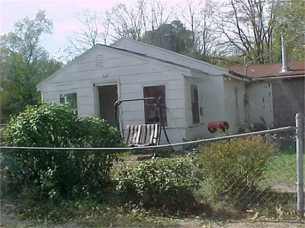 709 Birdella Lane, Michigan City, IN 46360