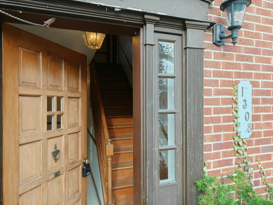 1308 Del Vista Drive, Valparaiso, IN 46385 - #3