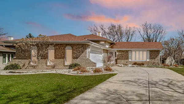 9323 Belmont Avenue, St. John, IN 46373