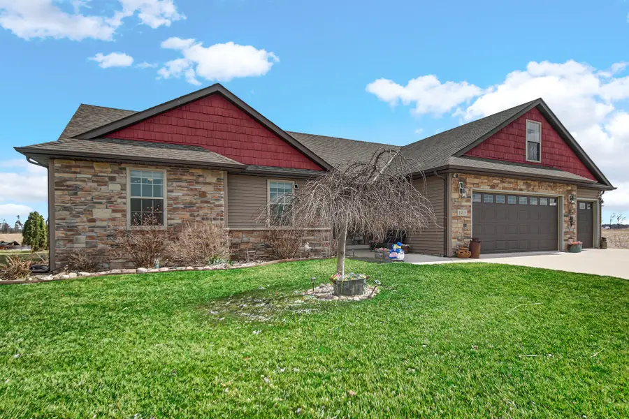 1913 Holly Street Se, Demotte, IN 46310 - #2