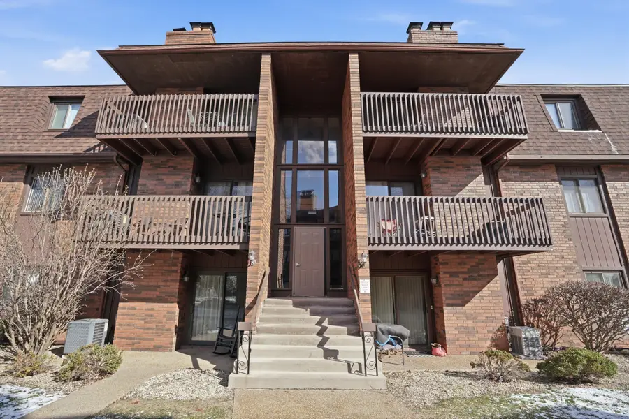 2007 W 45th Street #307, Highland, IN 46322 - #2