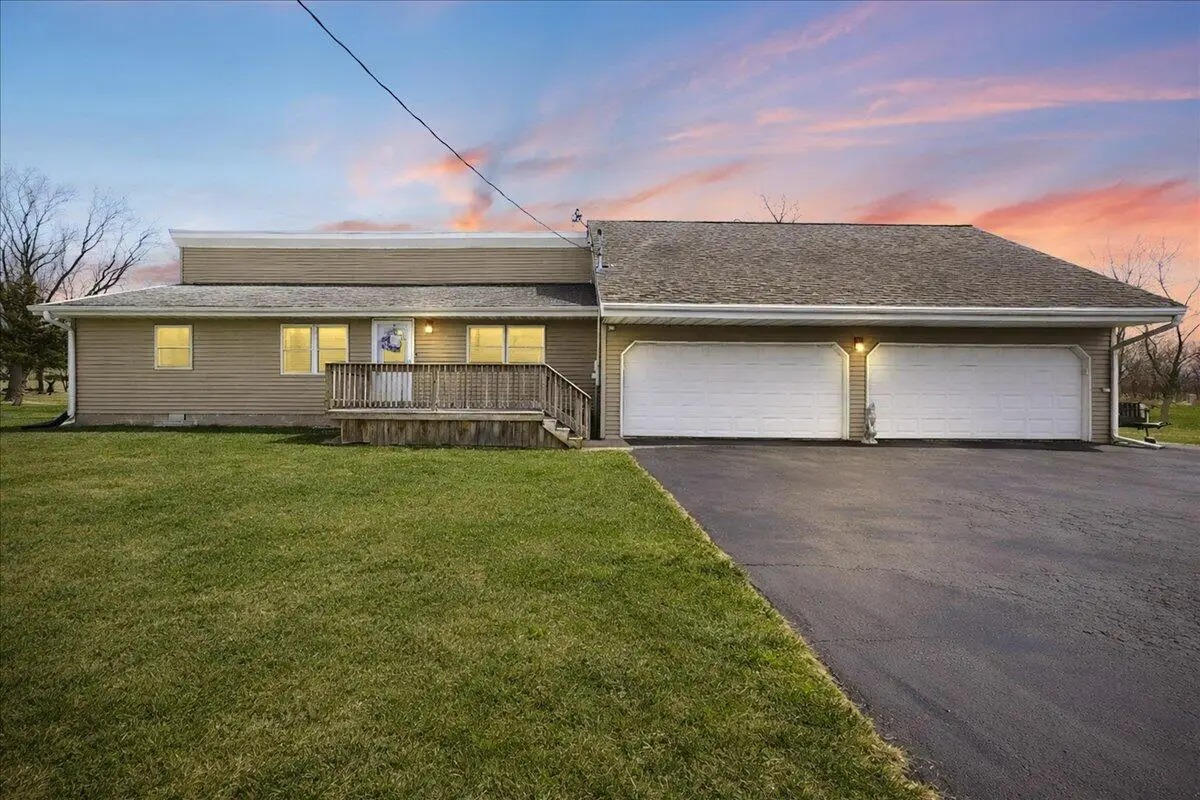 18311 Clark Street, Lowell, IN 46356 - #1