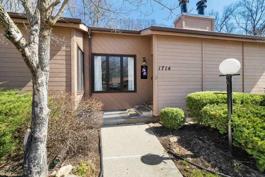 1714 Earthstone Drive #28, Valparaiso, IN 46383 - #2