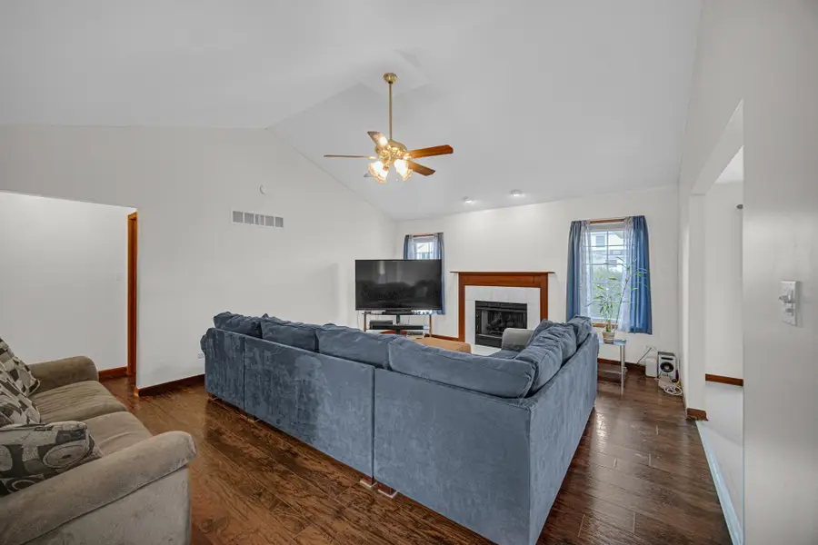 192 Summerhill Drive, Dyer, IN 46311 - #2