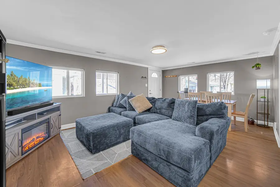 5305 4th Avenue, Valparaiso, IN 46383 - #3