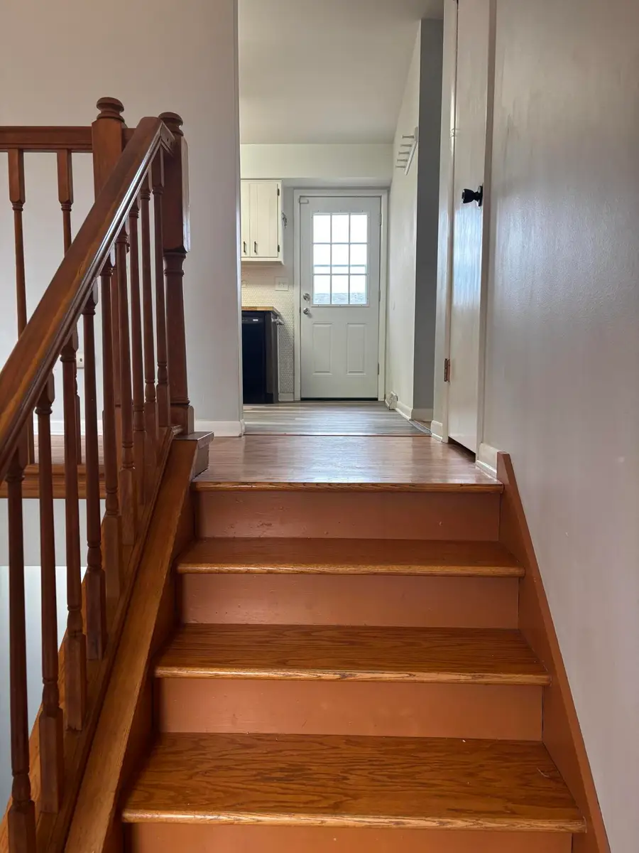 9628 Crestwood Avenue, Munster, IN 46321 - #3