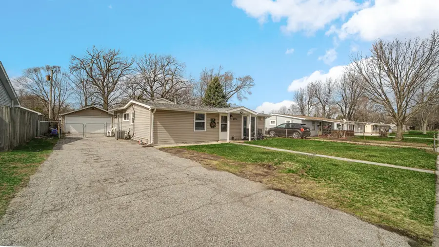 1342 Greenwood Avenue, Dyer, IN 46311 - #2
