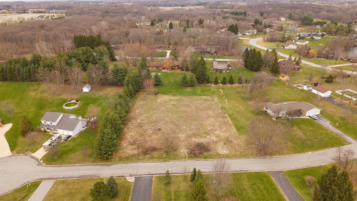 427 Rolling Meadow Drive, Valparaiso, IN 46385 - #1