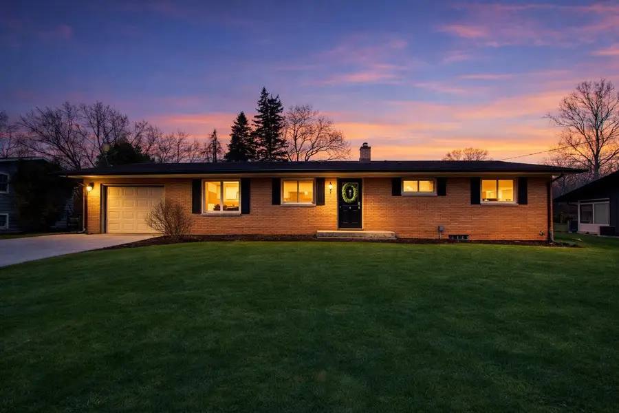 108 Meadowlark Lane, La Porte, IN 46350 - #2