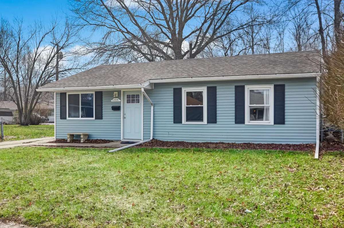1705 E 33rd Place, Hobart, IN 46342 - #1