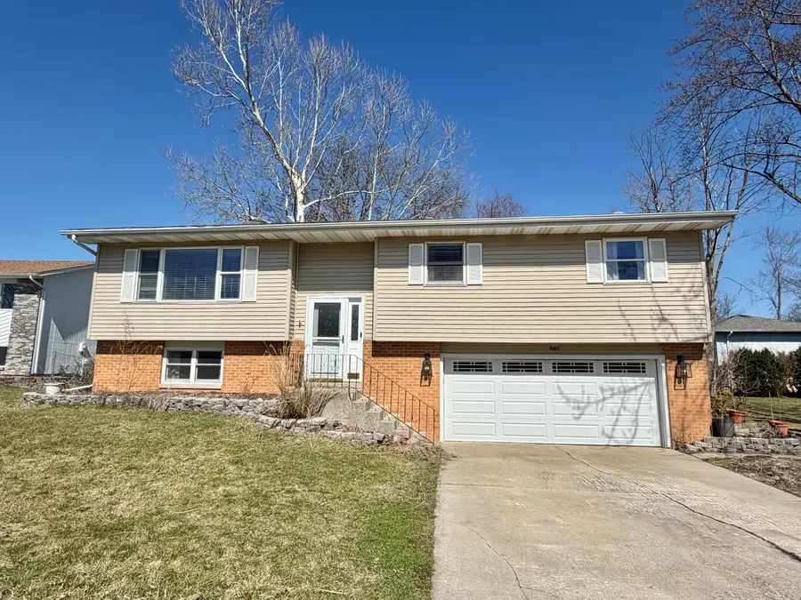 3063 Parkwood Place, Crown Point, IN 46307 - #3