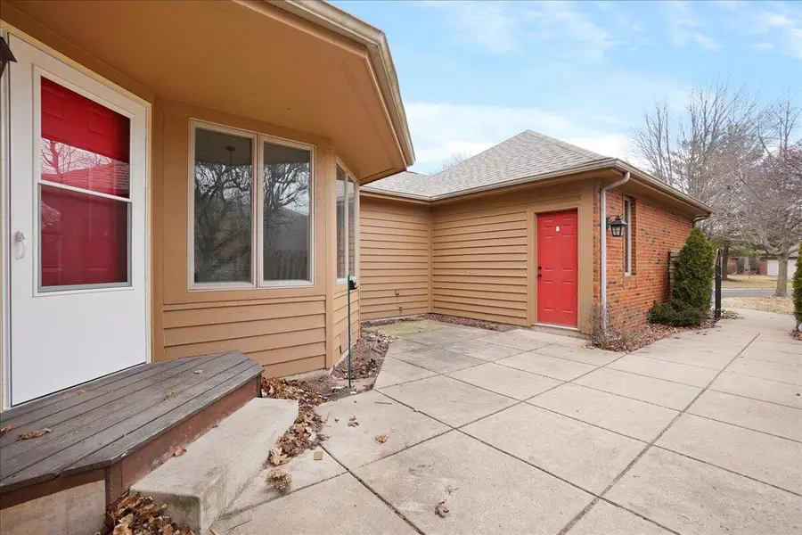 948 Cornwallis Lane, Munster, IN 46321 - #3