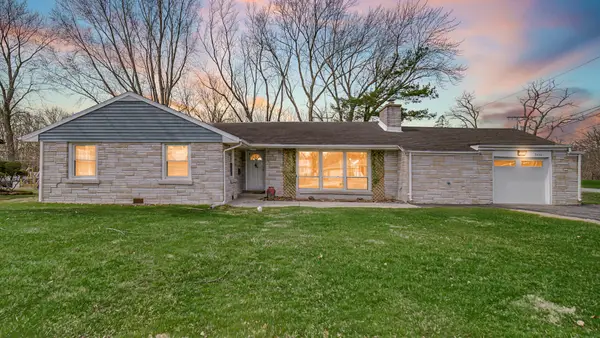 2446 Forest Park Drive, Dyer, IN 46311