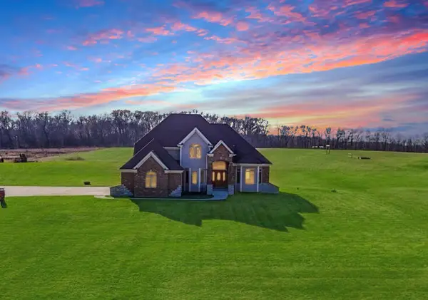 17826 S County Line Road, Hebron, IN 46341