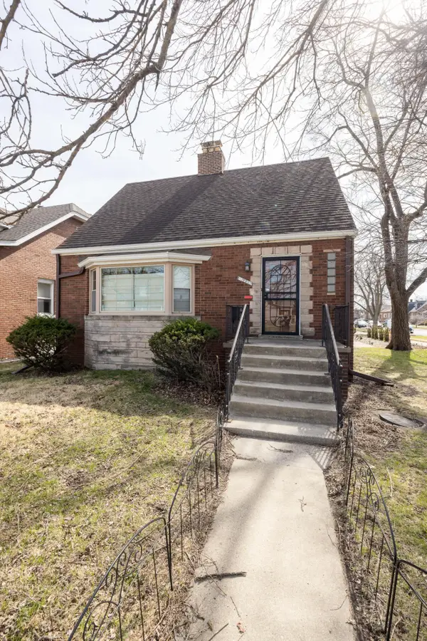 1221 W 142nd Street, East Chicago, IN 46312